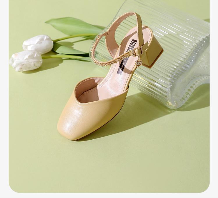 适合50岁女人鞋子品牌,50岁中年女人必买的鞋子就选这4双