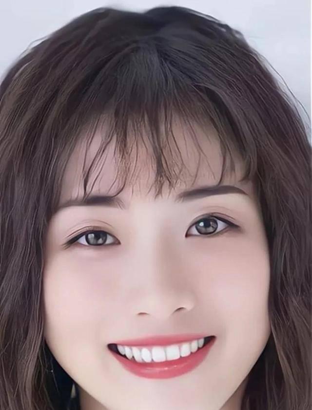 石原里美：多才多艺的综合艺术家