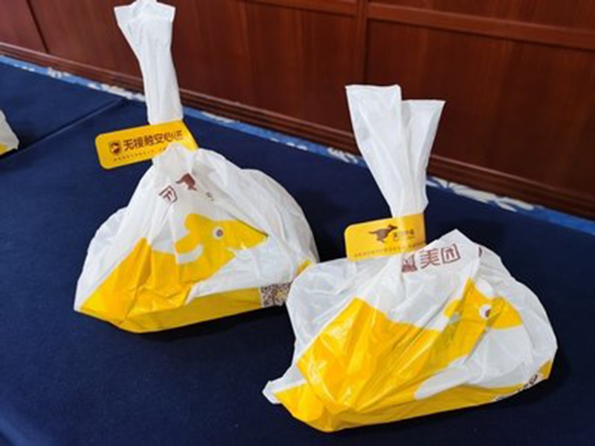 塑料袋的危害有多可怕,转告父母五类食品越吃多越有害