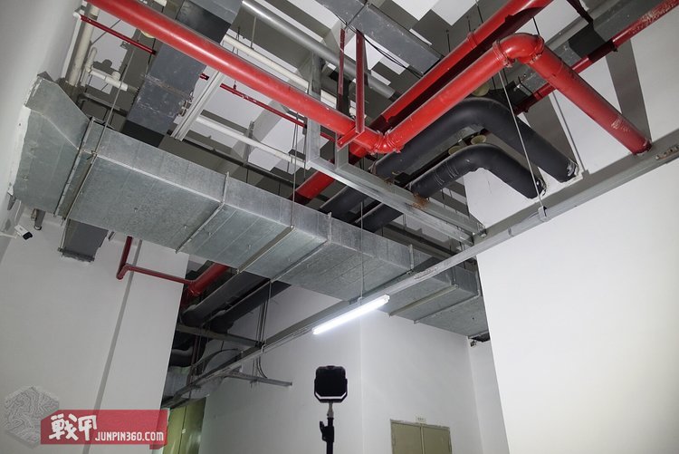 fenixcl28r露营效果,全能多用fenixcl28r多功能户外灯