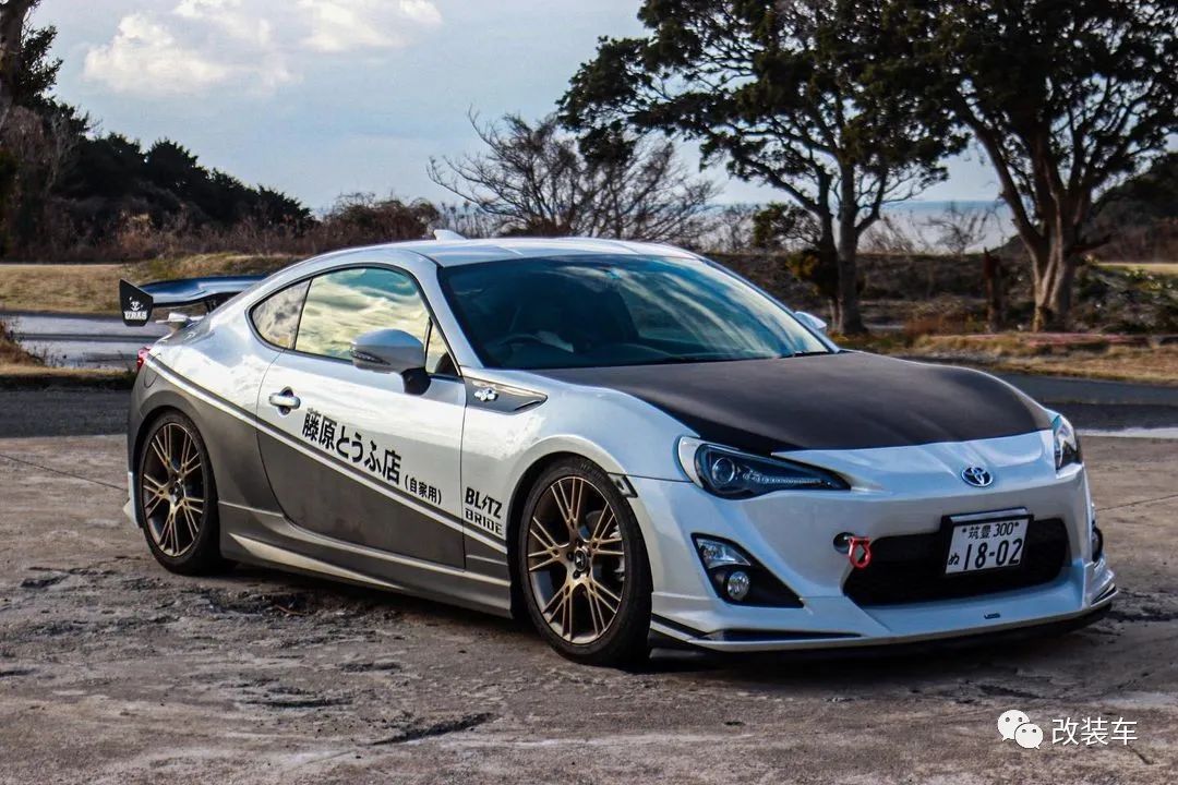 头文字d的女朋友,头文字d里面gt86的车主