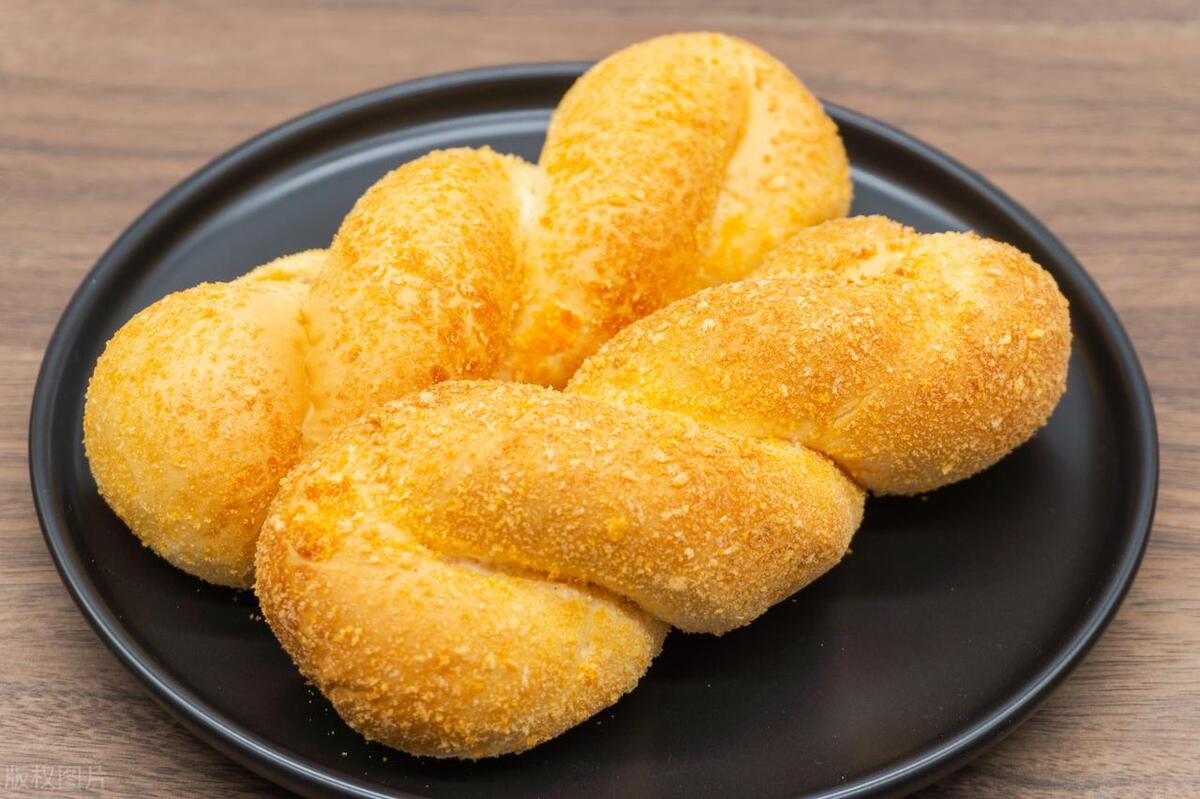 网红小姐姐吃网红最火的美食,吃货欧弟盘点网络网红美食