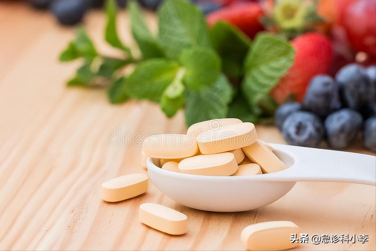 维生素b失眠吃维生素几最好,长期失眠与缺少这两种维生素有关