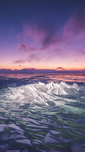 老公一直和前妻联系我该怎么办啊,老公一直跟他前妻有联系