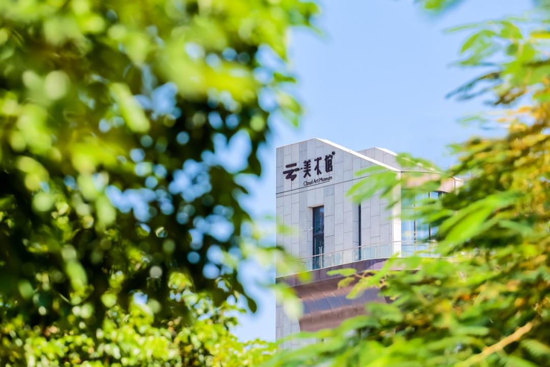 终于等到了！比想象更美的稀缺湖景别墅！