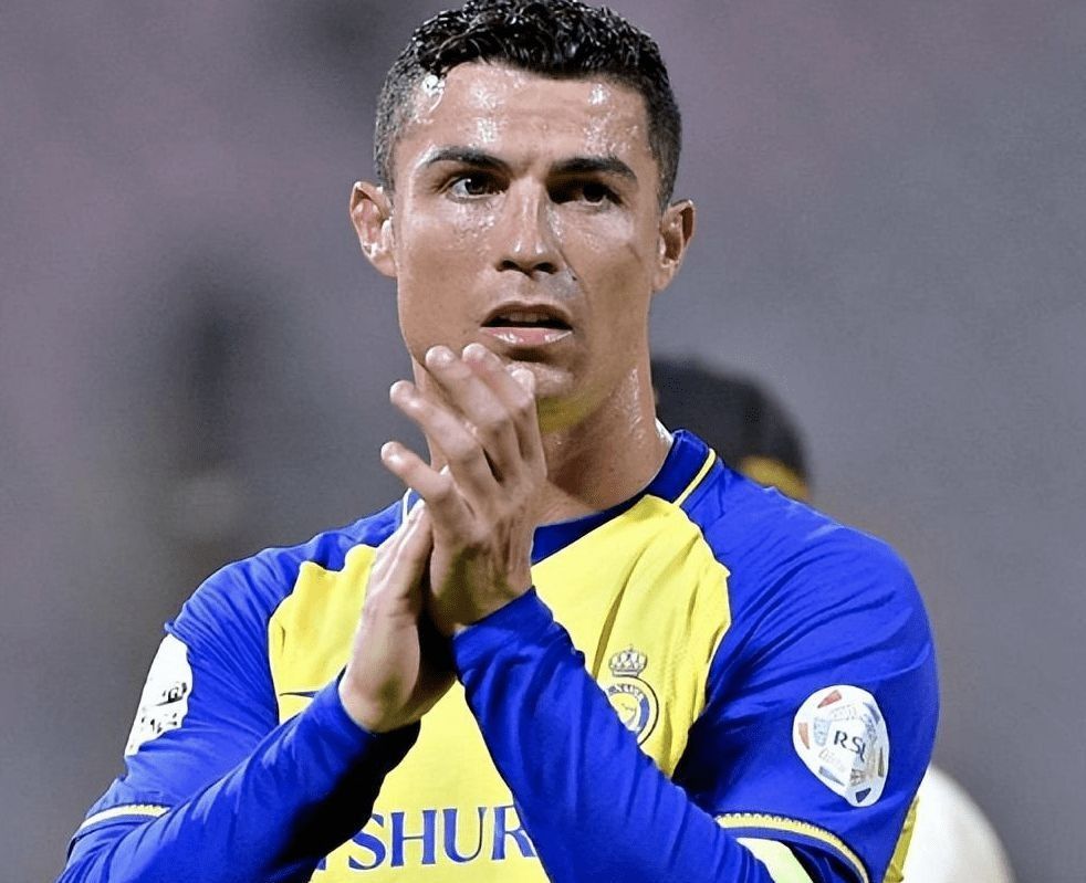 c罗足球沙特,球坛风云人物c罗