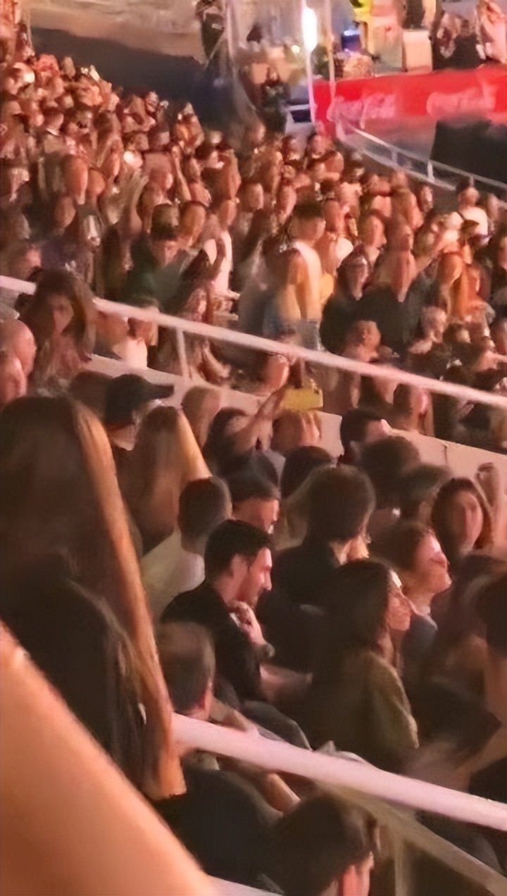 梅西暖心故事,巨星梅西背后的故事