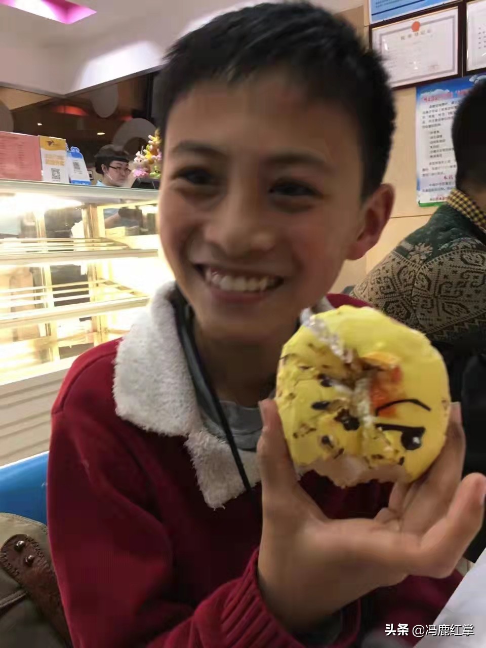 初中孩子抑郁什么原因,孩子的同学抑郁怎么办