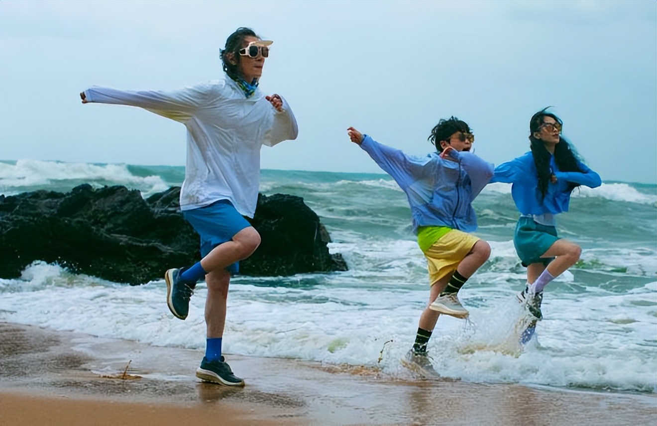 蕉下惊蛰令视频分析,惊蛰令广告版