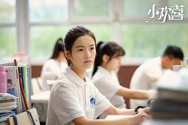 张静初漫长的季节演技表情,漫长的季节张静初和李庚希