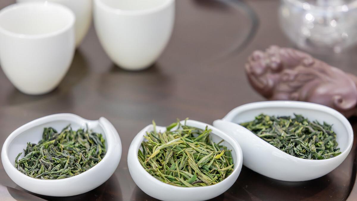 寒冷的冬天来了冬季喝什么茶好,冬季喝的茶首选什么茶