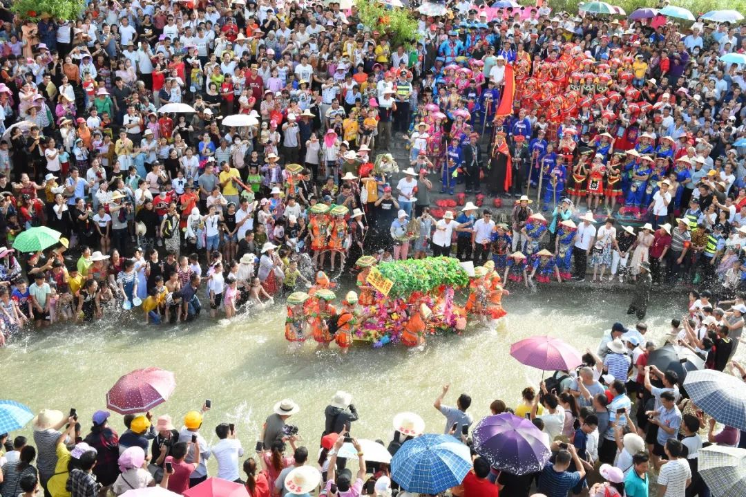 广西全域旅游县,广西刚火的旅游景点