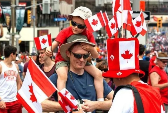 加拿大商务签证为什么审理这么慢 (加拿大现在办理商务签证多久出签)