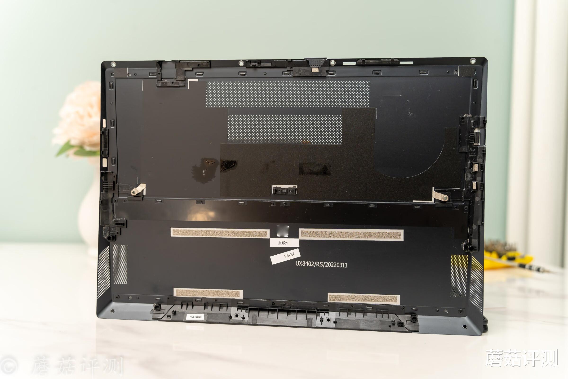 华硕灵耀x双屏pro2022是游戏本吗,华硕灵耀x4k双屏pro2022笔记本