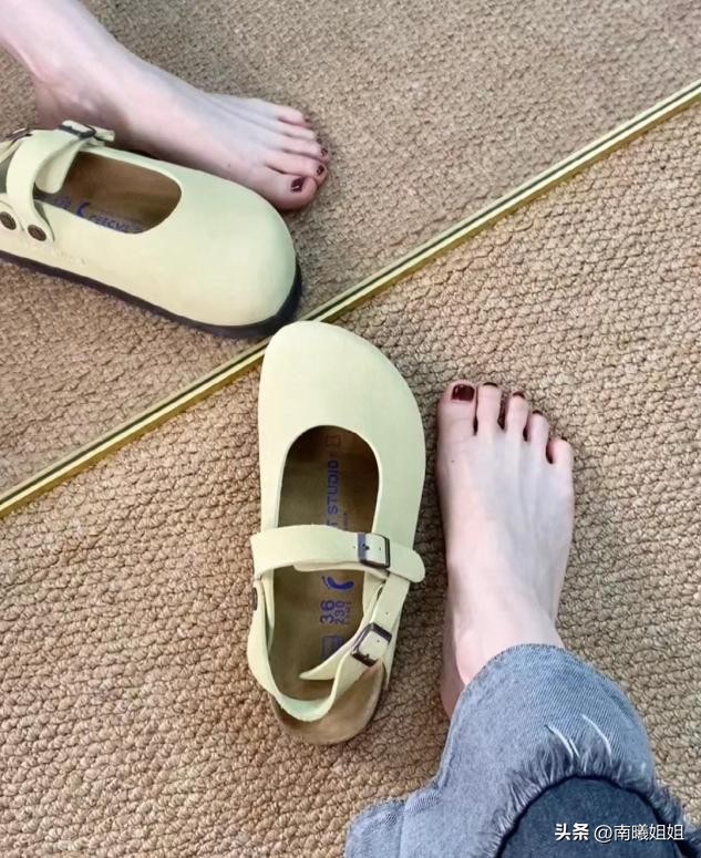 懒人鞋慵懒风搭配,夏季百搭潮流懒人鞋