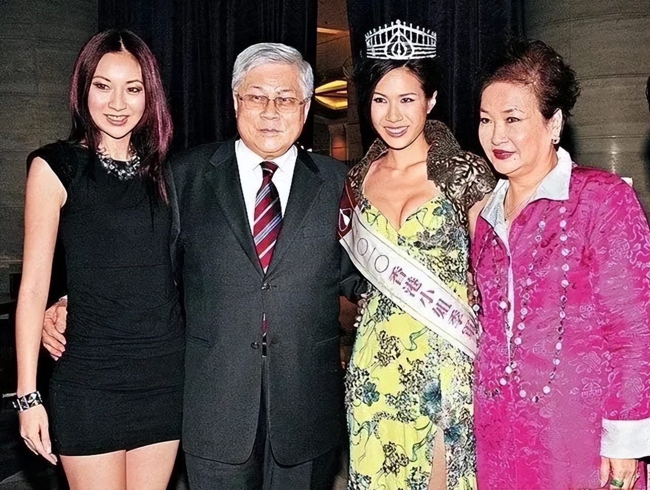 汪小菲家境有多有钱,汪小菲的身家背景