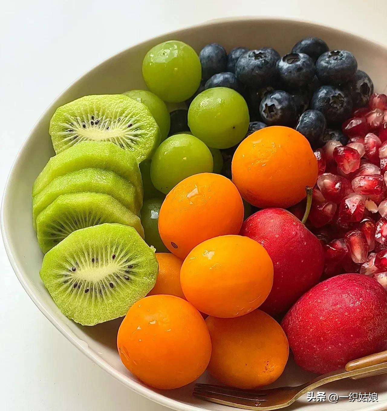 腰椎压缩性骨折保守治疗饮食,腰椎骨折病人饮食应该吃什么