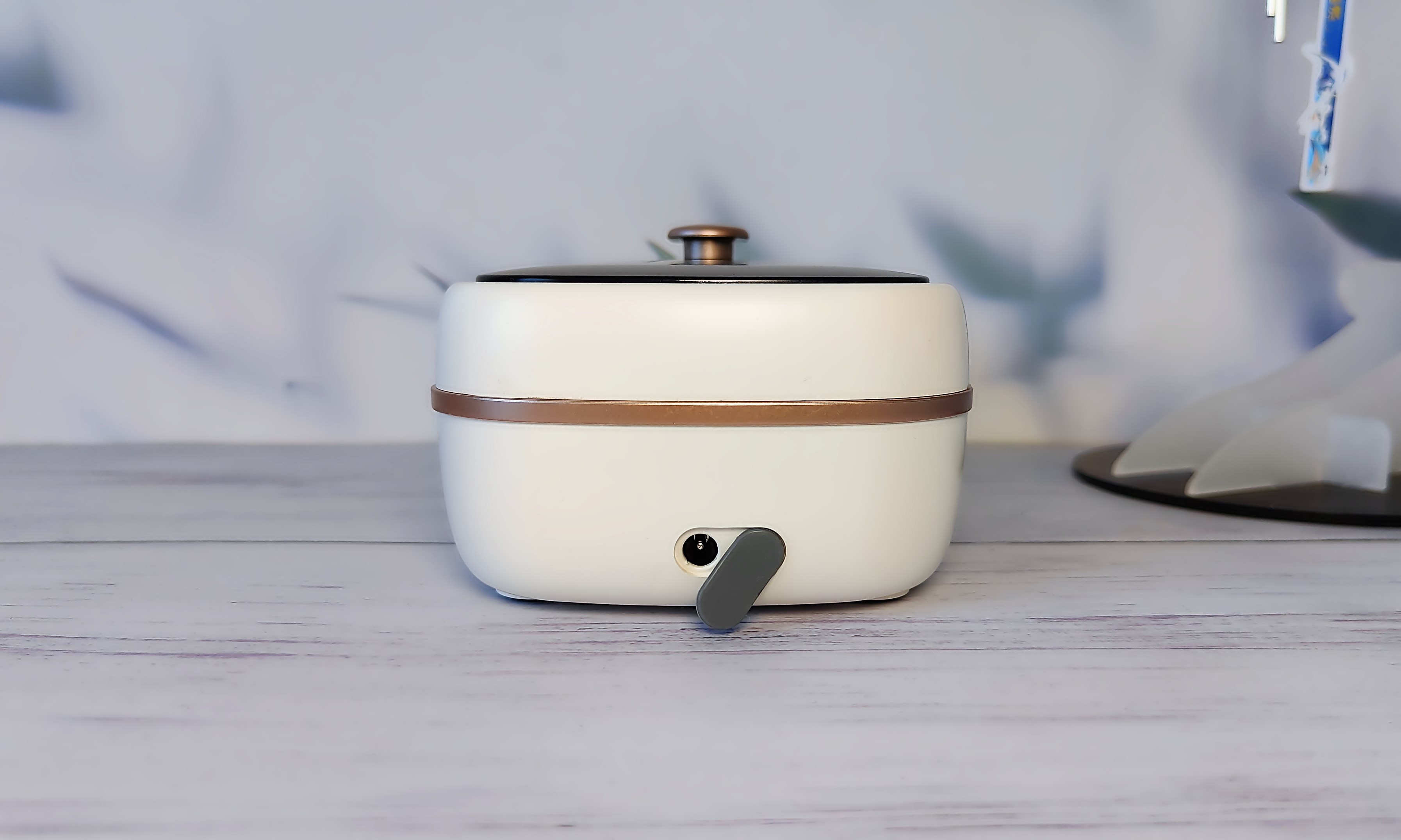 多功能泡泡清洗神器,便携隐形清洗神器