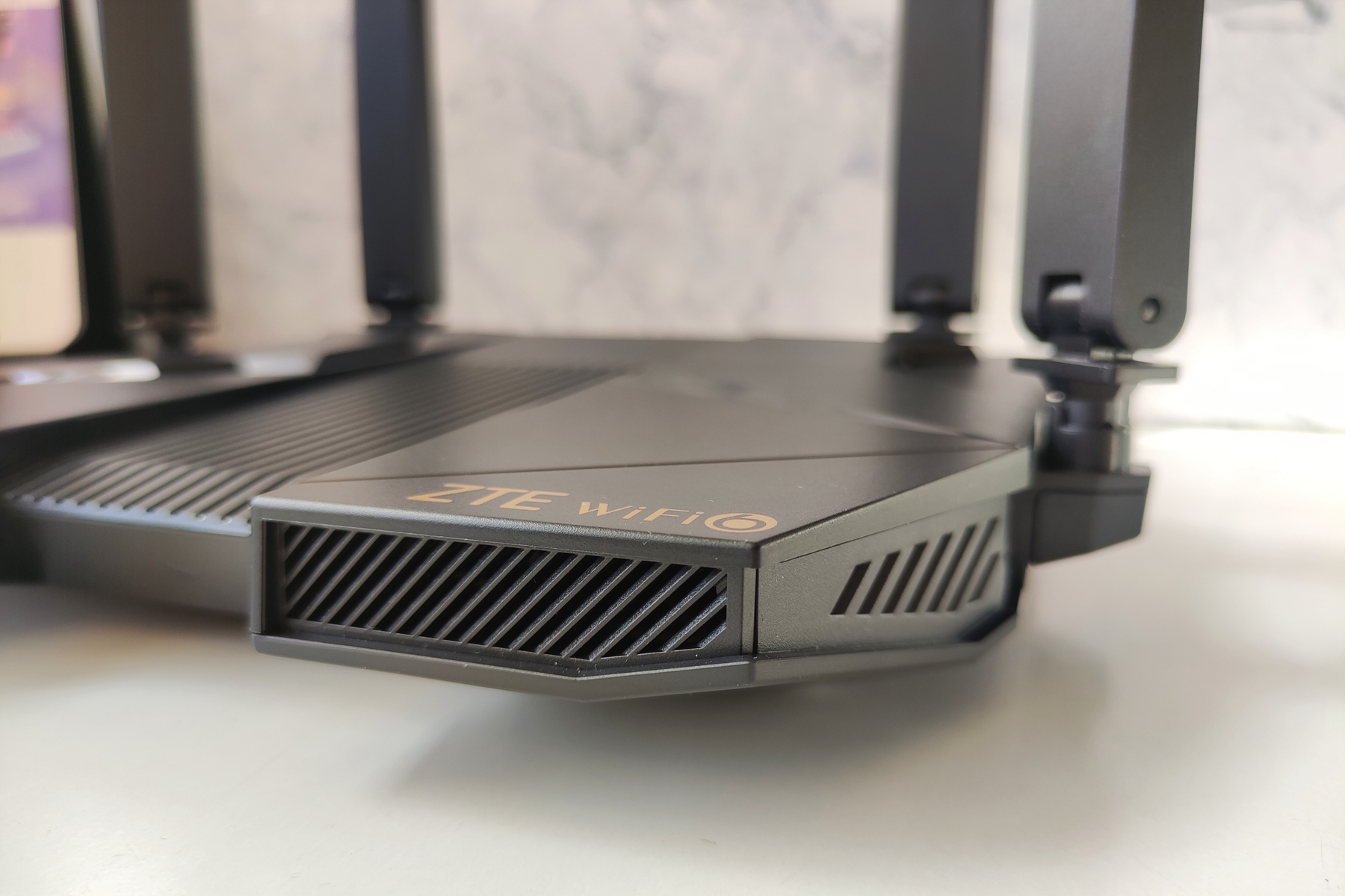 中兴ax5400pro评测是5gwifi吗,中兴ax5400prowifi性能增强