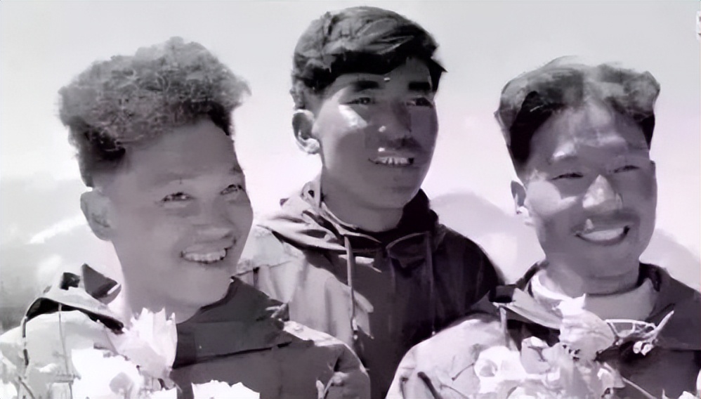 想去登珠峰感受什么,攒钱去旅行到底值不值