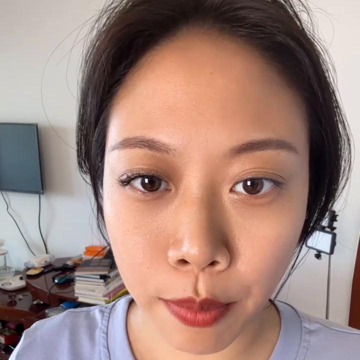 早上出门最快的化妆方法,早上起来如何五分钟快速化妆