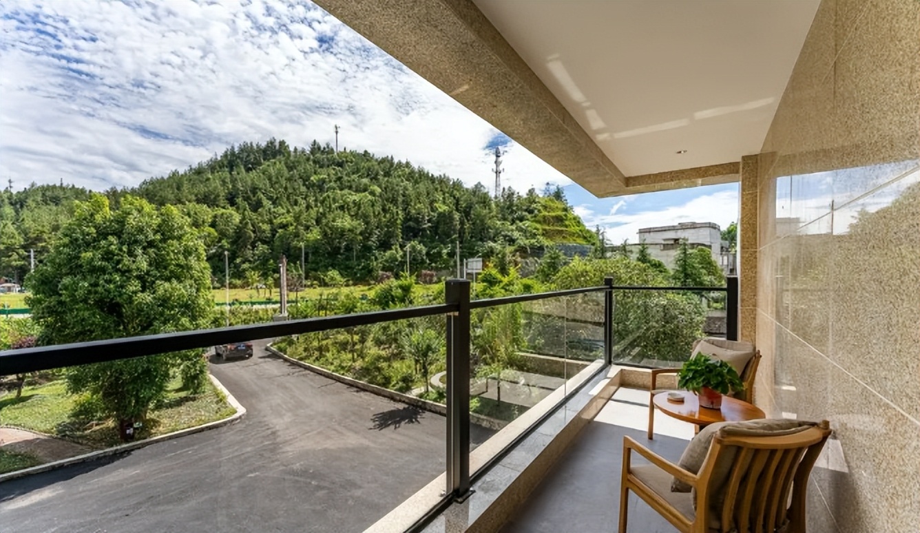 利川路客美宿,路客民宿