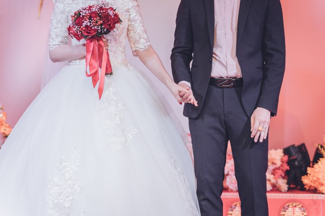 高材生为什么不生孩子,北大教授谈年轻人不生孩子