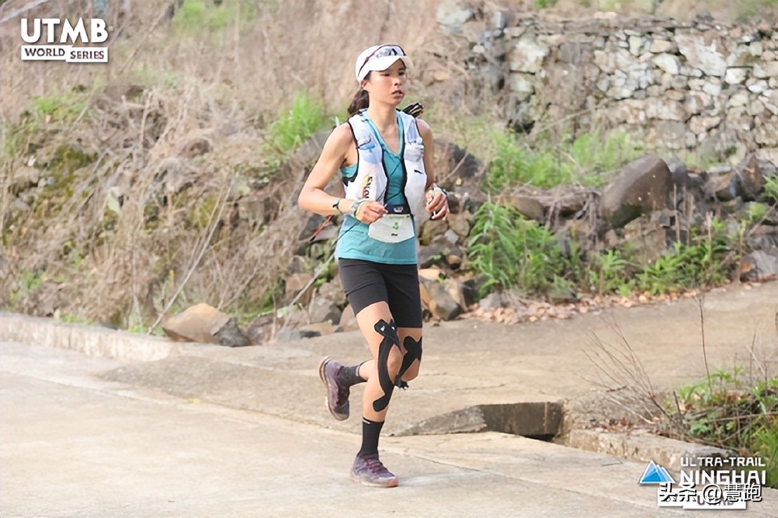 长距离比赛该吃多少能量胶：来自全新可穿戴技术的实证