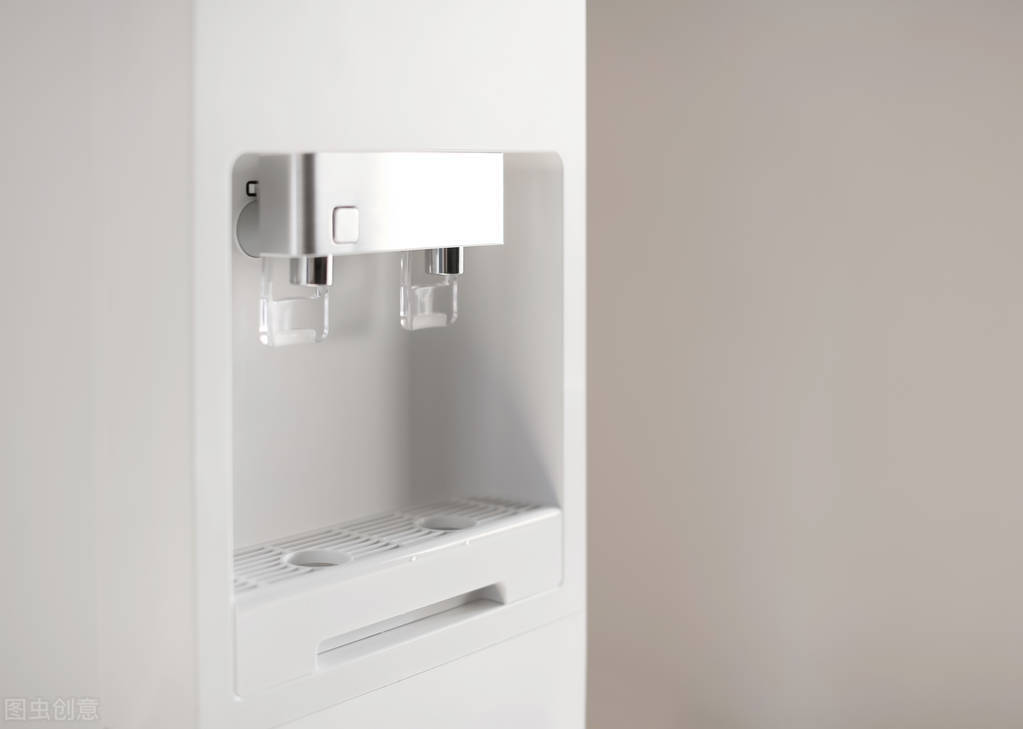 反渗透净水机和超滤净水机哪个好,超滤和反渗透净水器哪个好