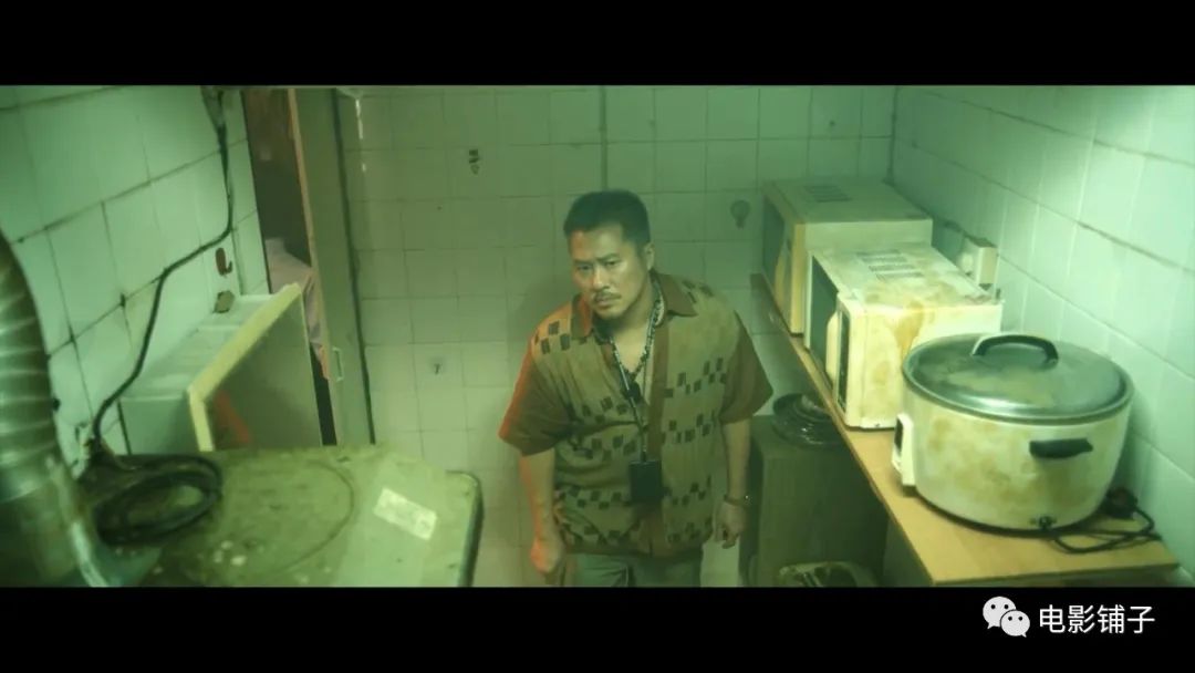 终于等来这部18禁票房冠军！