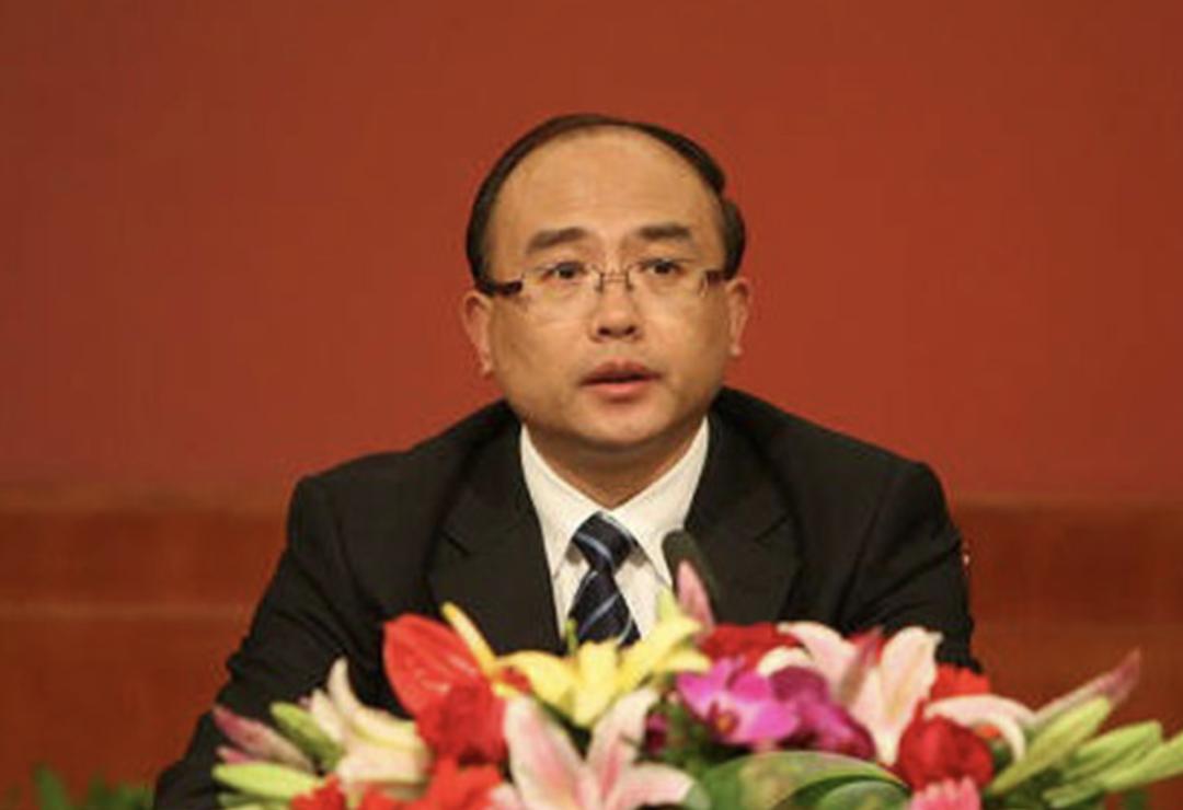 25岁月薪4000是什么水平,25岁的男人应该多少工资