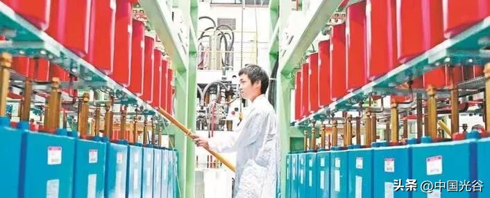 以武汉新城之新，点亮世界光谷之光