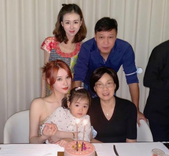 范志毅养房养车,范志毅照顾老婆