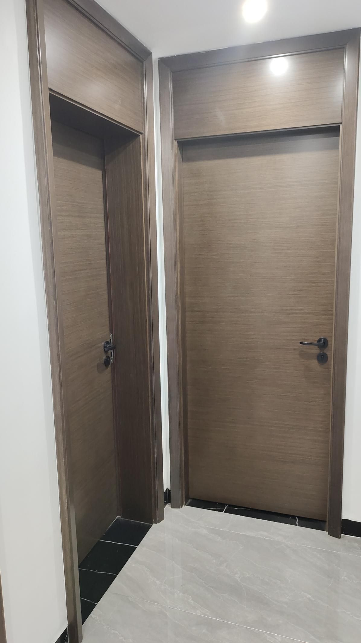 鼓包、掉漆、长黑块！大自然木门赣州产品被指存质量问题