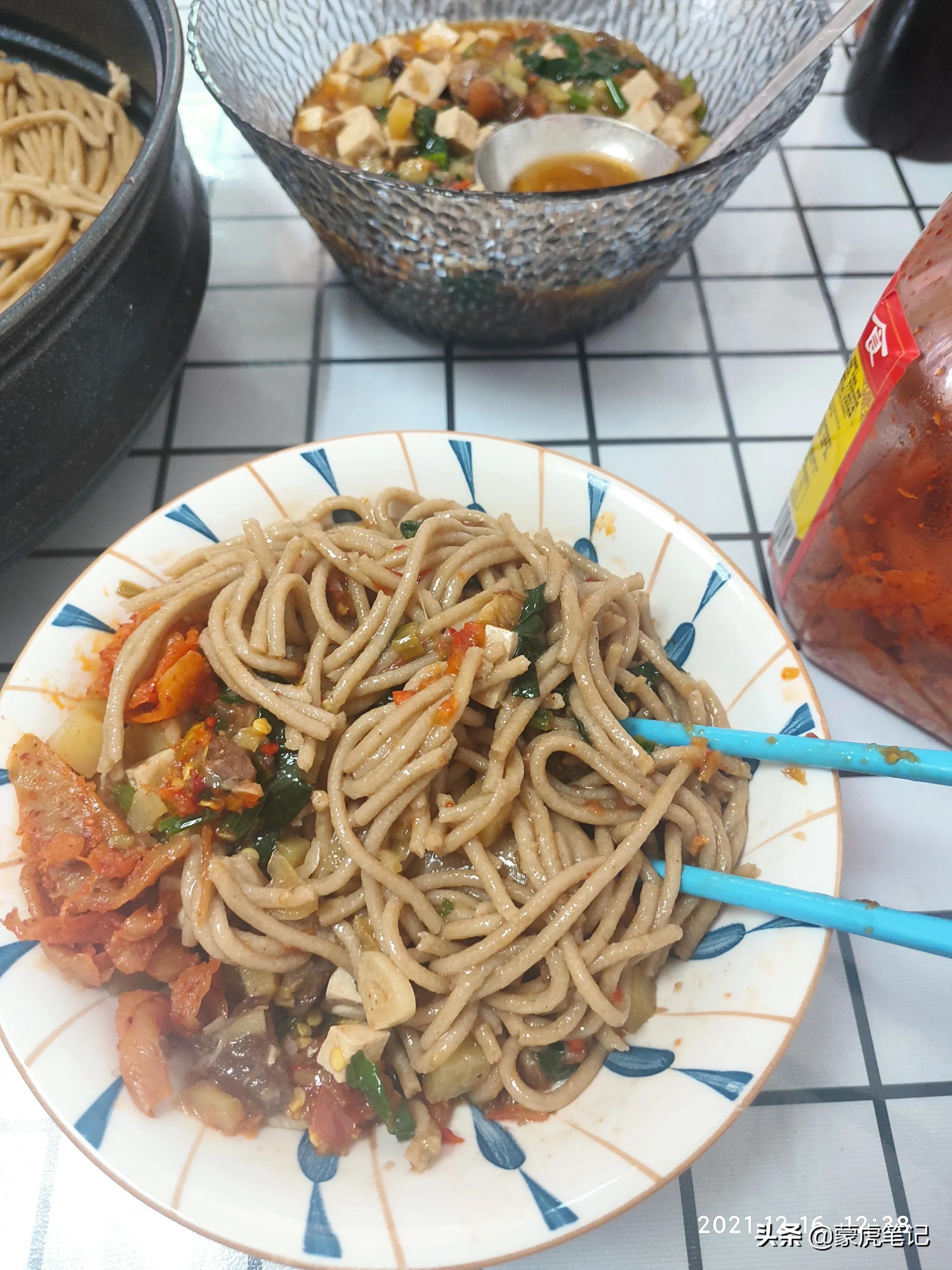 莜面鱼鱼家常做法,家常莜面的做法视频