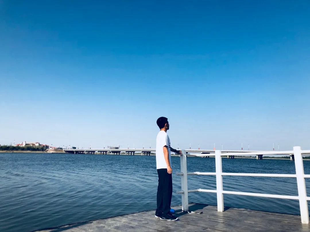 聪明过剩的时代靠谱是唯一的技巧,聪明过剩的年代靠谱才重要