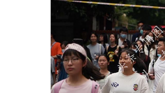 她35岁每月工资18000，庆幸没接受婆婆馈赠，给婆婆每月5000