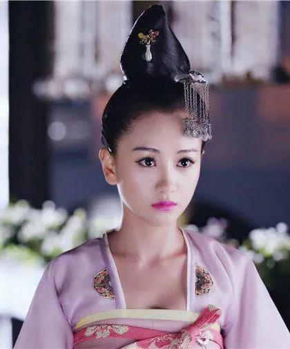 李贺被称为诗仙诗鬼还是诗魔,李贺称为诗鬼的故事