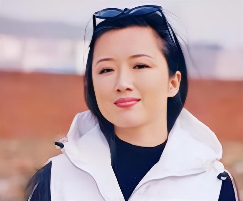 侯勇沈蓉王瑞潘雨辰,侯勇与沈蓉哪年离婚的