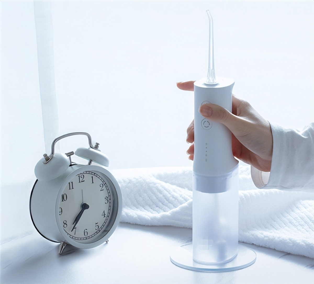 使用冲牙器会导致牙齿敏感吗,冲牙器有必要买吗有什么危害