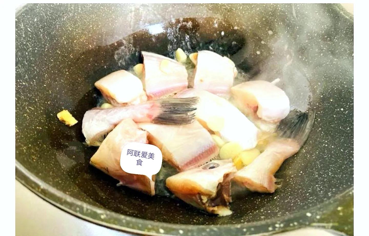 烤鱼什么鱼都好吃,烤鱼又小又没刺的鱼