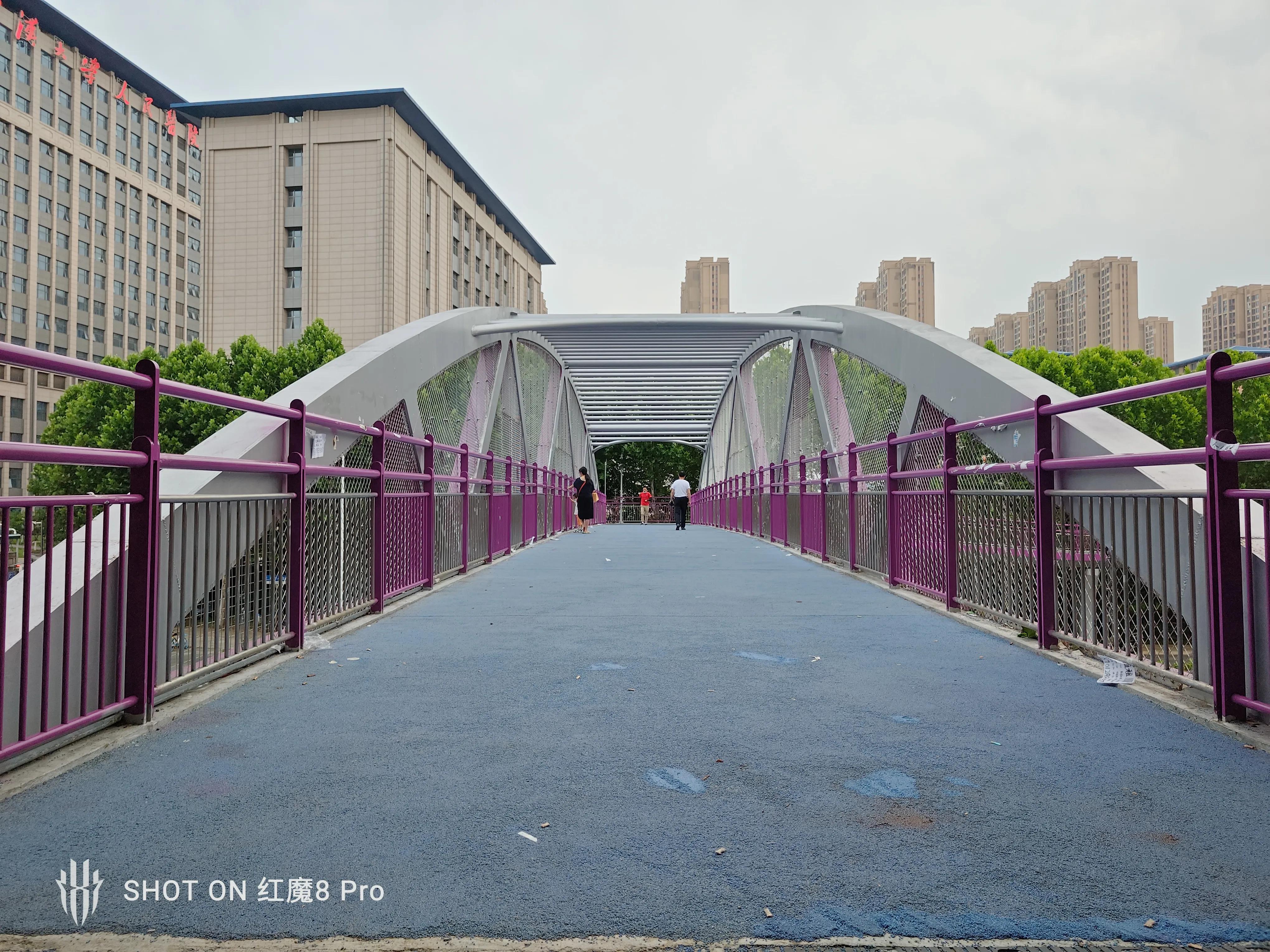 红魔8spro鉴赏科幻美学与机甲硬核,红魔8pro