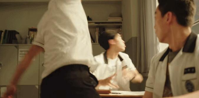 韩国敏感题材，以暴制暴，爽