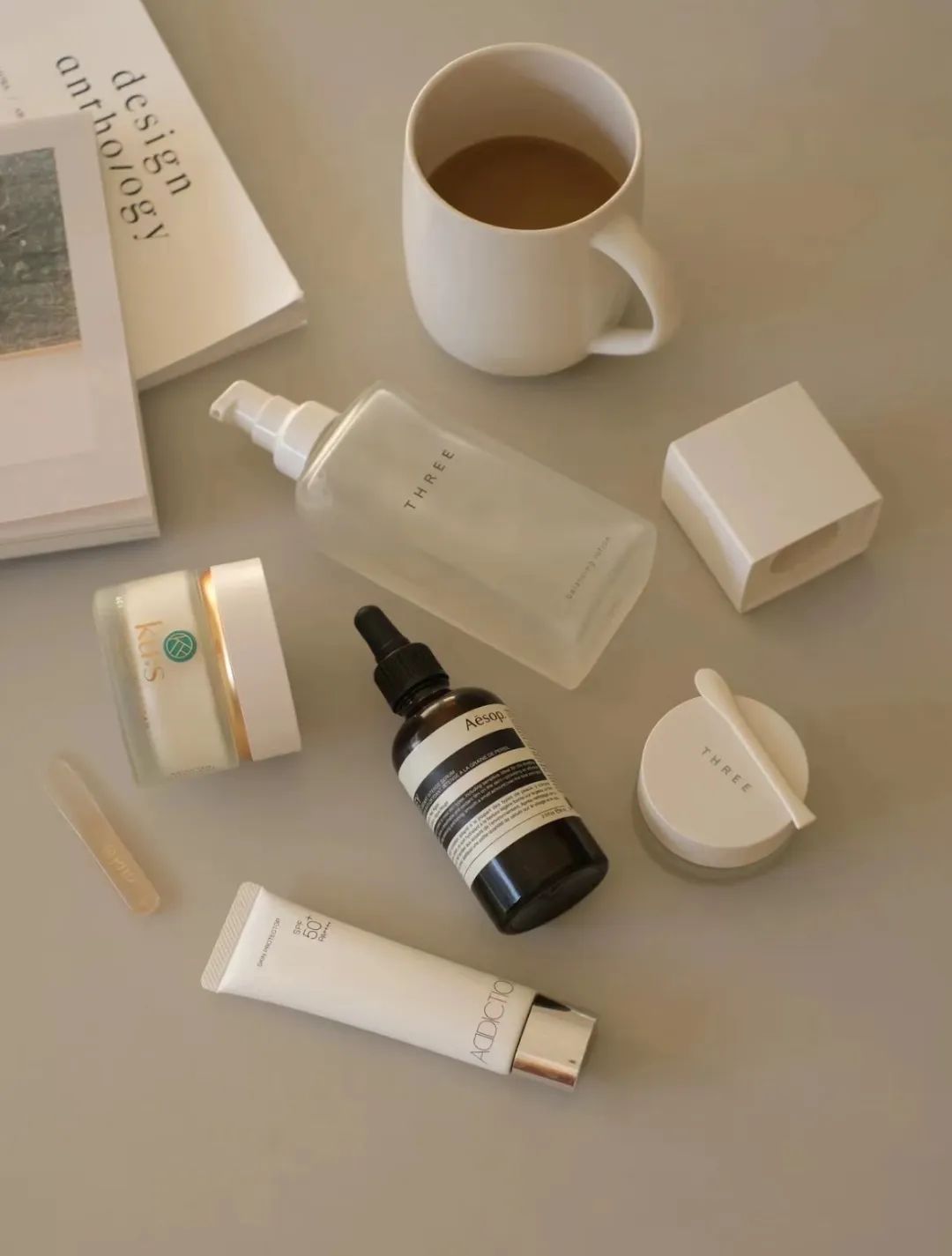 拒做油美人7招告别脸部油腻,夏日控油五步走法