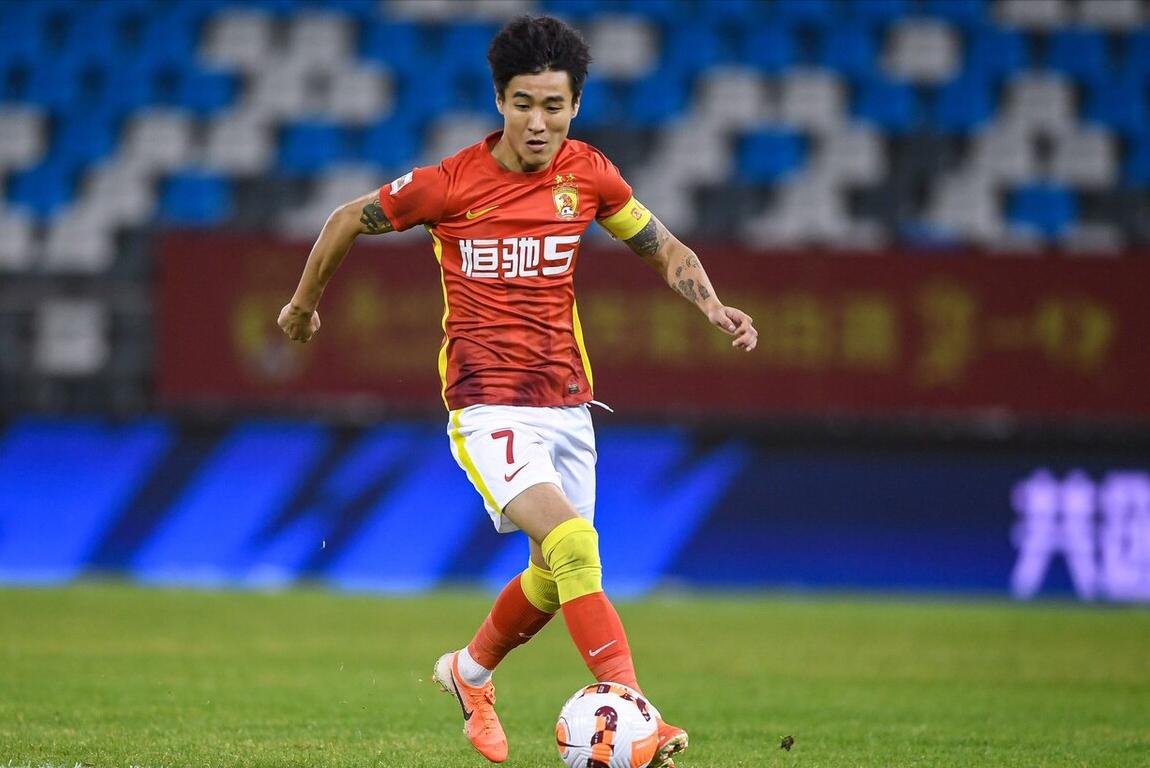 韦世豪加盟海港,韦世豪官宣加盟成都蓉城