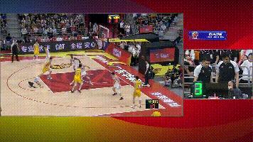 广厦输50分广东王博赛后采访,杜锋不满判罚冲入场内质问裁判组