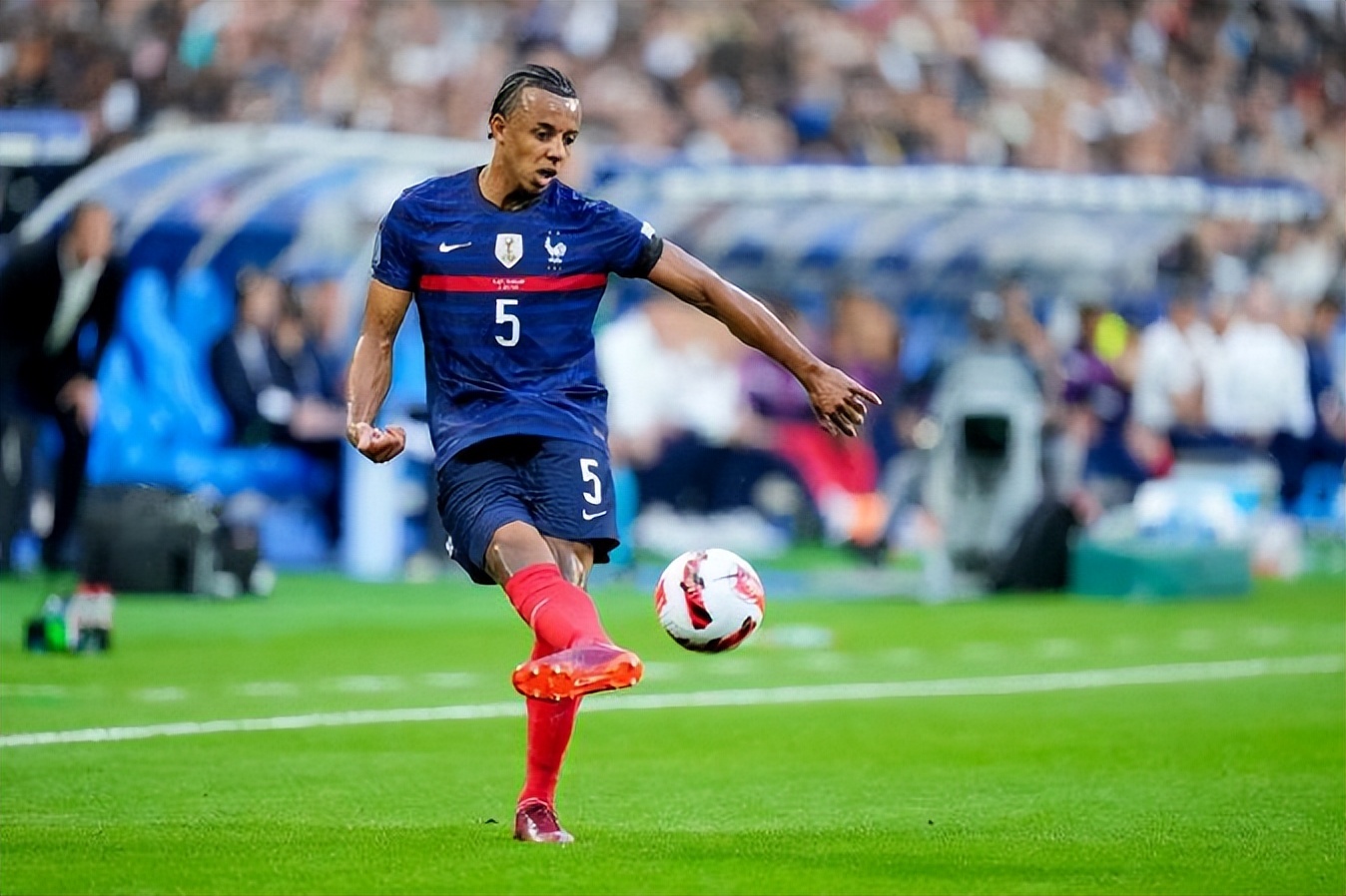 主力8选3！世界杯最强中卫天团出炉，都是豪门猛将，幸福的烦恼