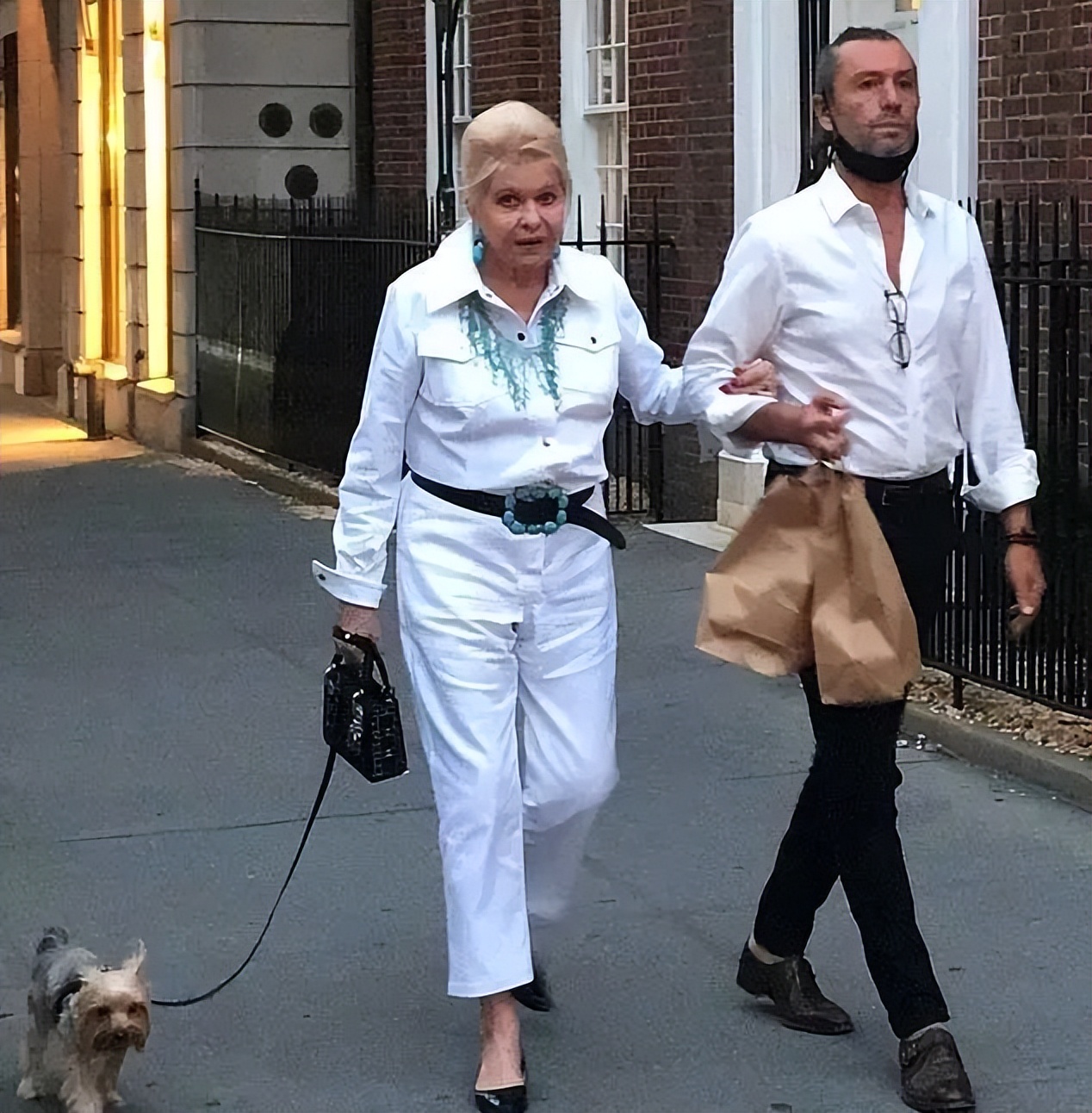 豪门启示录||两任前妻两种驭夫术，做阿尔法大富豪太太有胜者么？