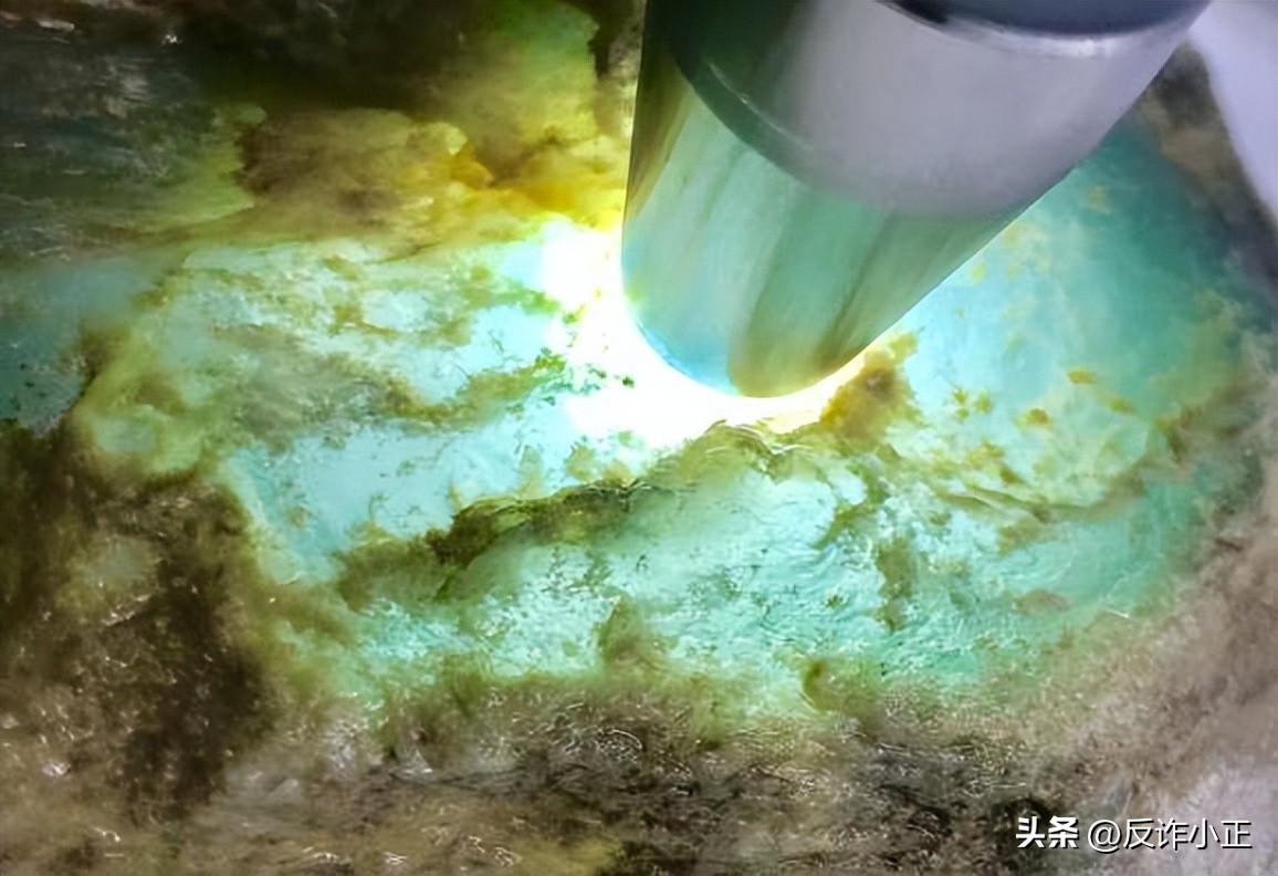 淘宝直播涉嫌赌博,欺诈直播间赌石套路多!