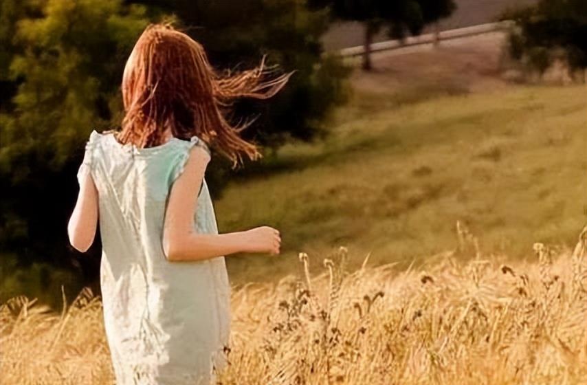 撕烤！女儿闯荡社会，父亲不得不佩服